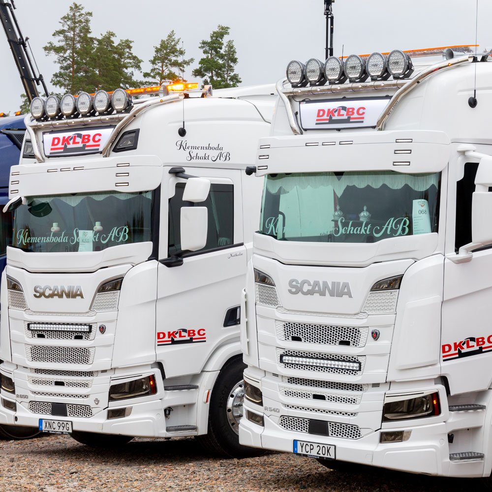 XL Sunvisor 'ODIN' for Scania NextGen 2017+ | 4 Lightholes | Height 35cm