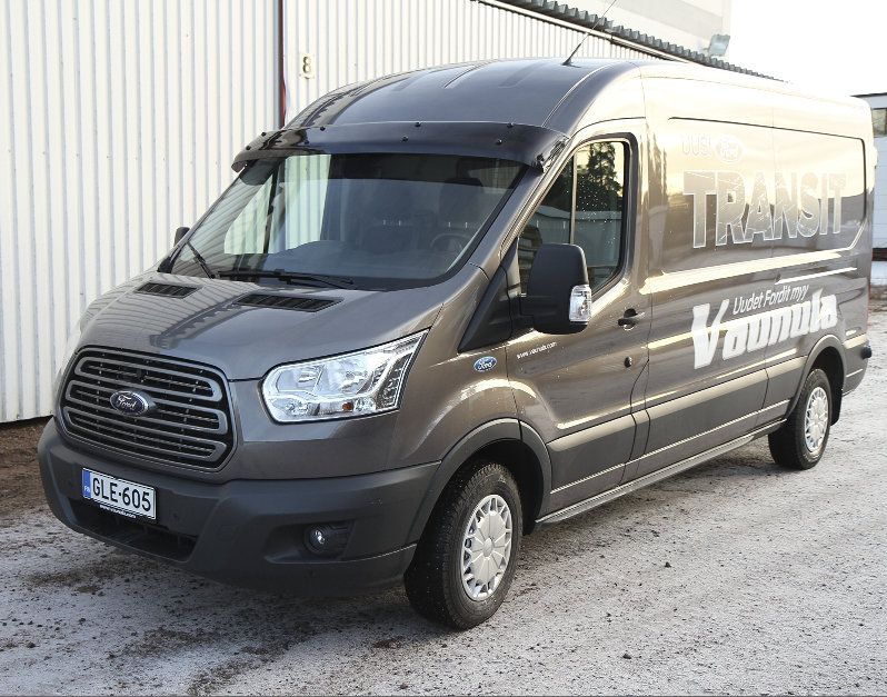 Zonneklep voor Ford Transit 2014+ | 5 Positielichten + LED Bar