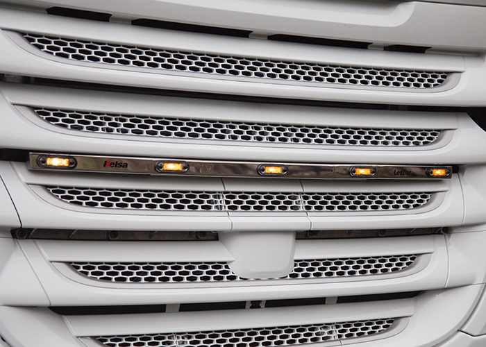 Stainless Steel LedBar for DAF XF106 & CF Euro 6 | 5 Amber LEDs