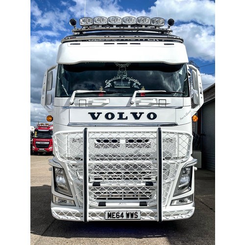 Zonneklep XXL voor Volvo FH4 | 5 Lampgaten Boven