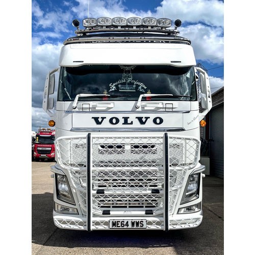 Zonneklep XXL voor Volvo FH4 | 2 Lampgaten Onder