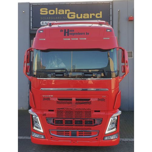 Zonneklep voor Volvo FH4/4B | Type 3 | 5 Lampgaten Boven