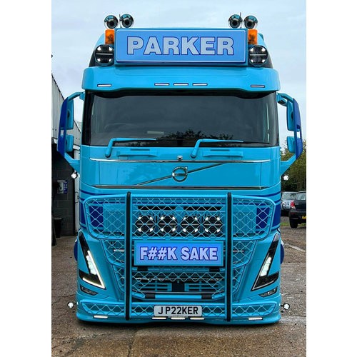 Zonneklep voor Volvo FH4/4B met FWC-Camera | Type 3 | 5 Lampgaten Onder